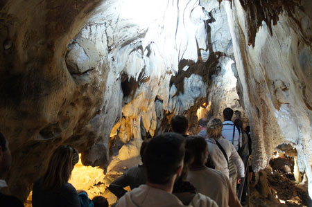 Les Grottes de Thouzon.