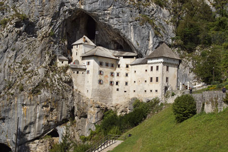 Kasteel Predjama (Grad Predjama), Pedjama castle.
